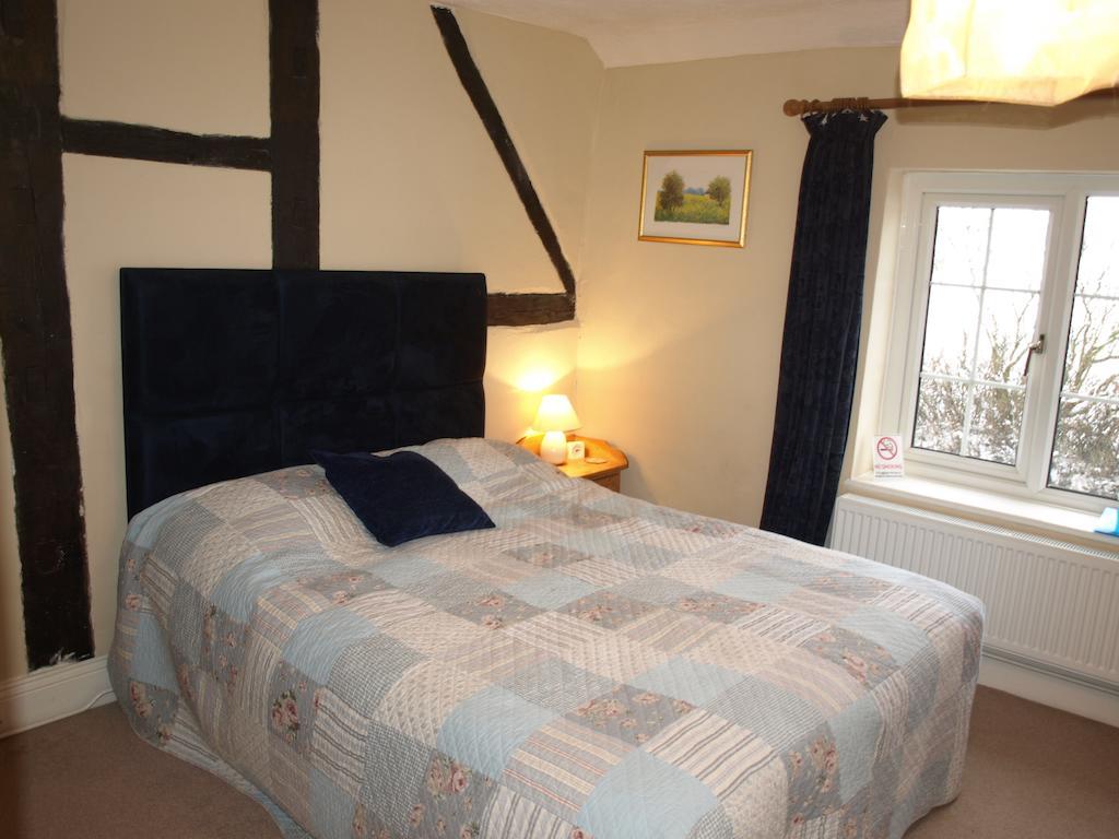 Cleaver Cottage Andover Room photo
